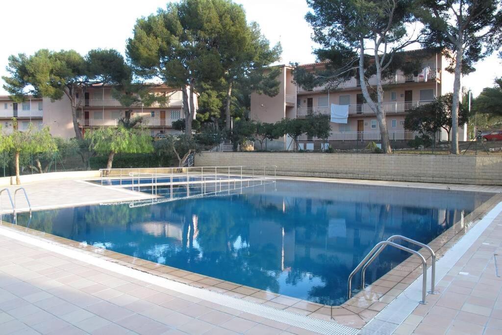 Apartment In Front Of Arrabassada Beach Tarragona Eksteriør bilde
