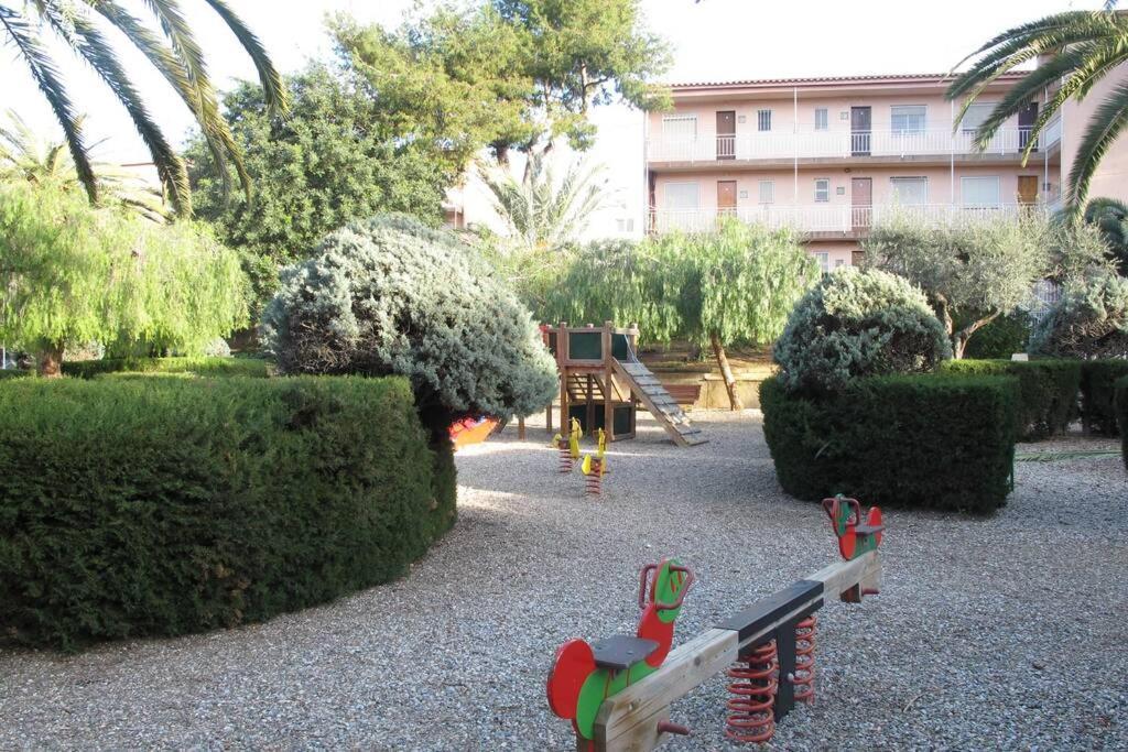 Apartment In Front Of Arrabassada Beach Tarragona Eksteriør bilde