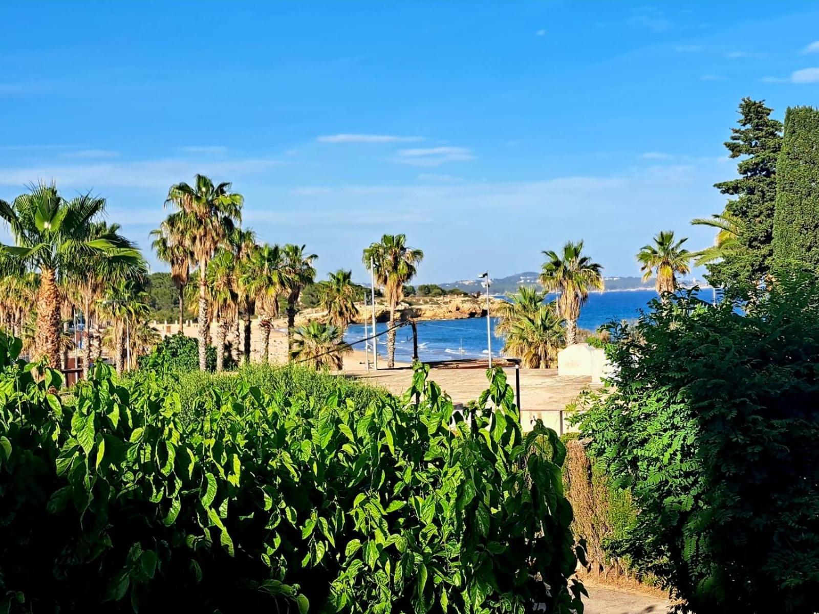 Apartment In Front Of Arrabassada Beach Tarragona Eksteriør bilde