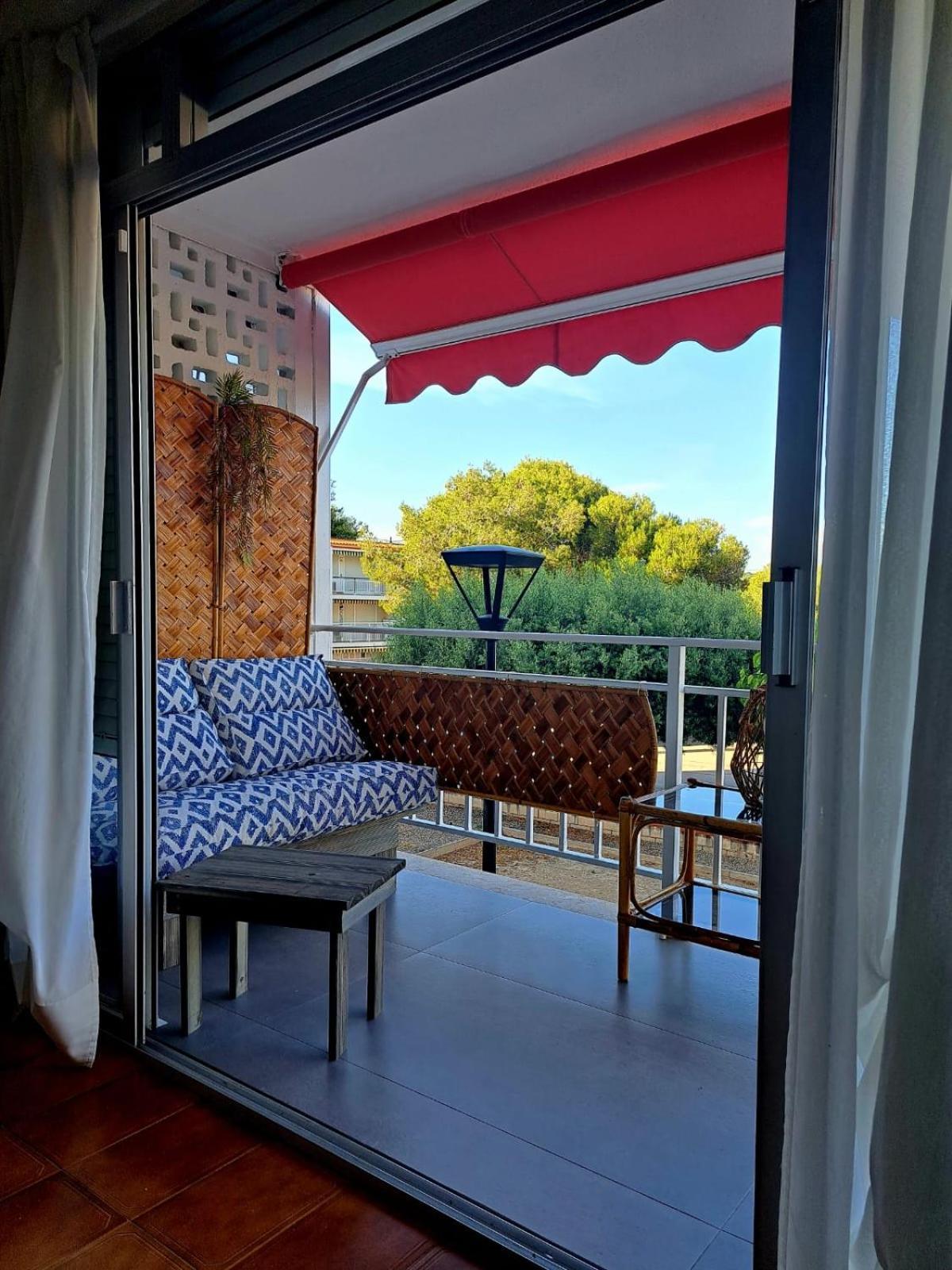Apartment In Front Of Arrabassada Beach Tarragona Eksteriør bilde
